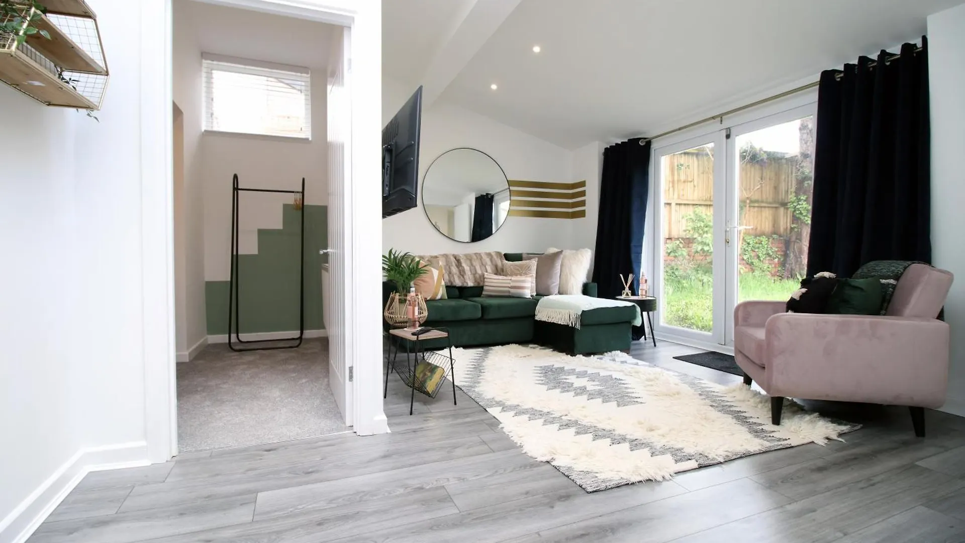 Minster House By Ty Sa Apartment Cardiff